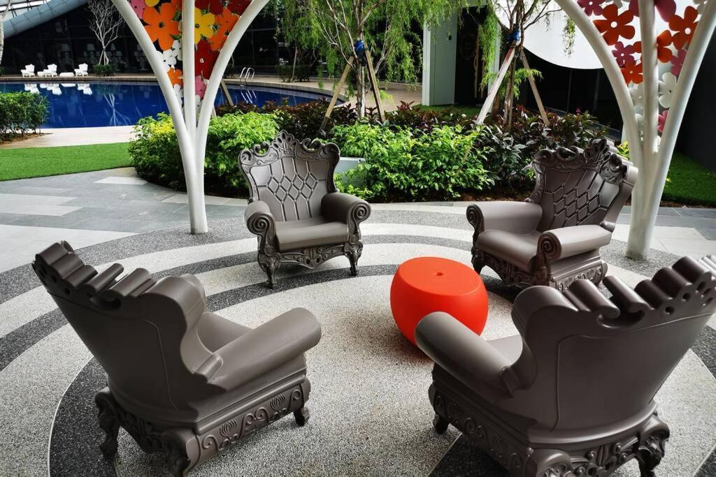 Happyhome @ Arte Mont Kiara Kuala Lumpur Hartamas Damansara Exterior photo