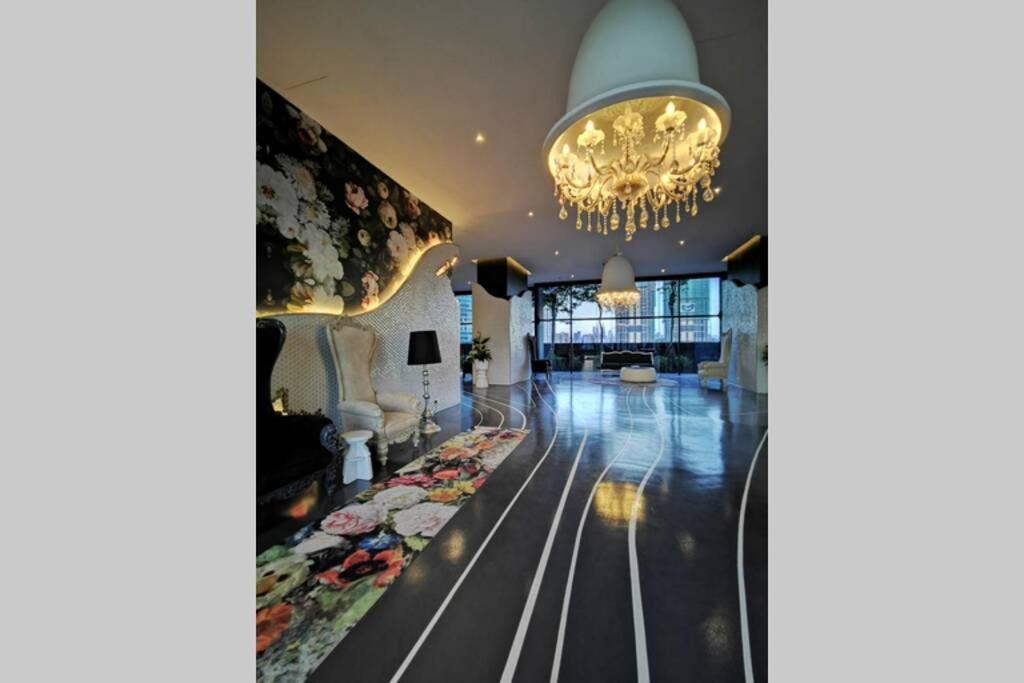 Happyhome @ Arte Mont Kiara Kuala Lumpur Hartamas Damansara Exterior photo